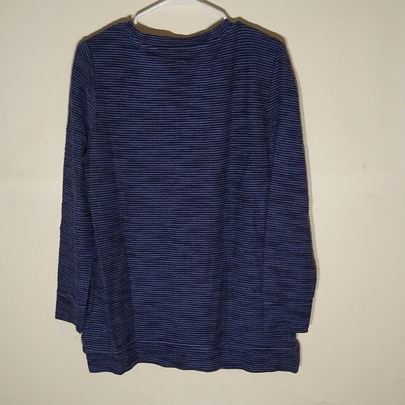 Per SE sport blue lounge long sleeve top. Size Large - Picture 5 of 7
